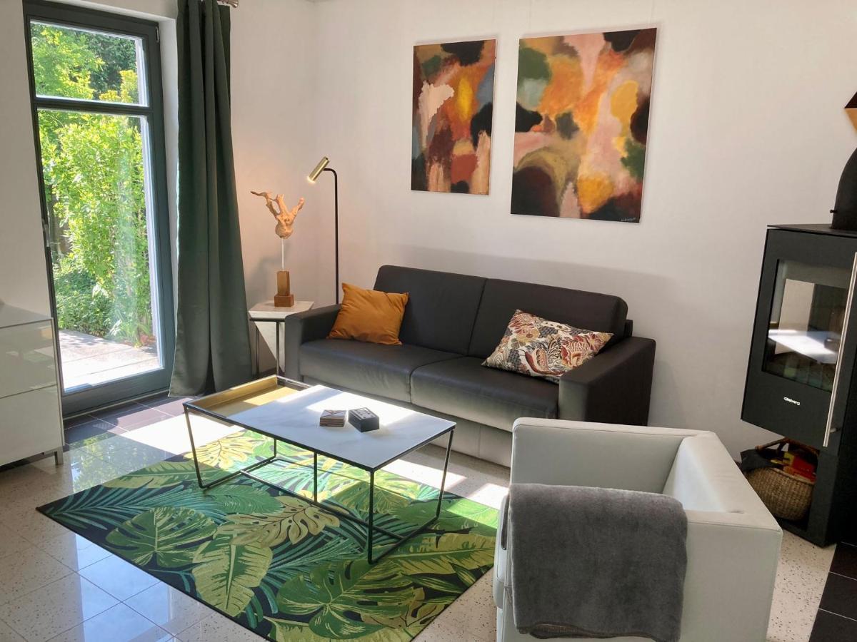 Ferienhaus Ferienwohnung Potsdam Diegalerie Am Schlosspark Marquardt Екстериор снимка